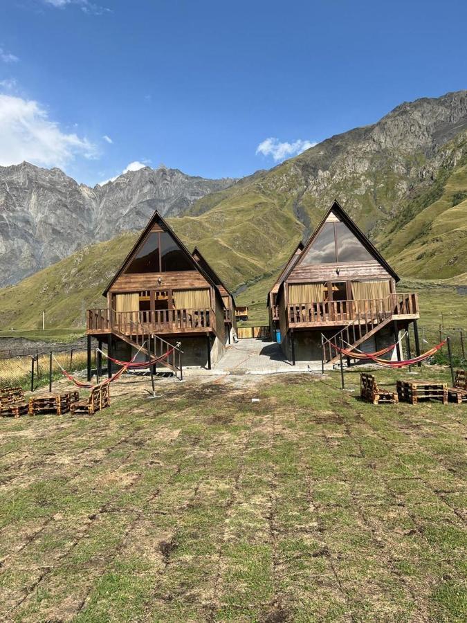 Kazbegi 4 Side Cottages Εξωτερικό φωτογραφία
